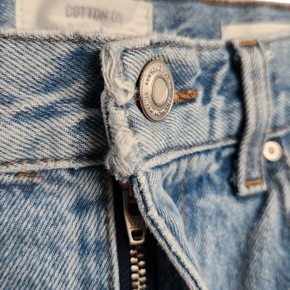 Cotton On Loose Straight Light Wash Denim Jeans Women's Size 6 - Picture 3 of 9